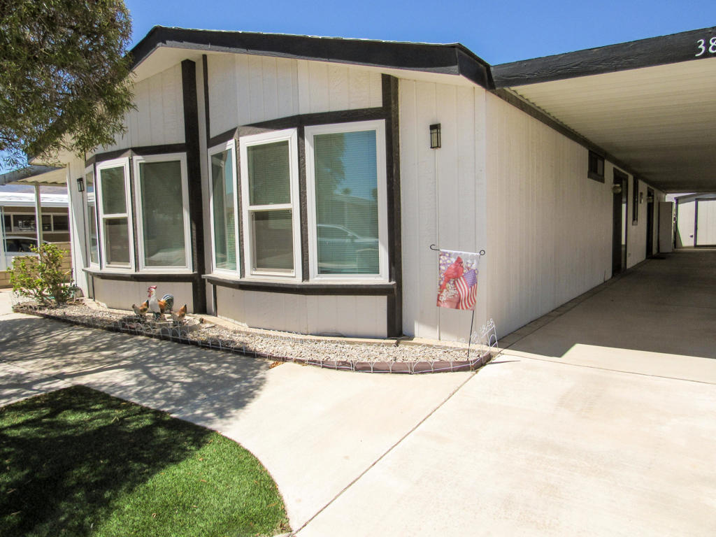 38521 Commons Valley Drive