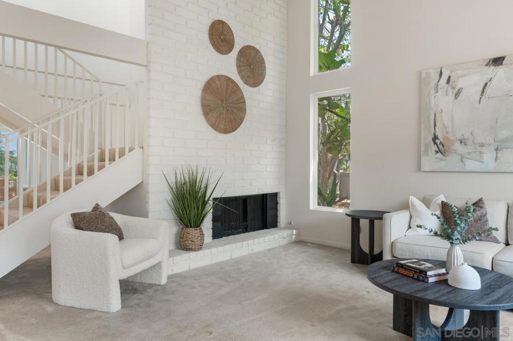 La Costa - Residential Lease