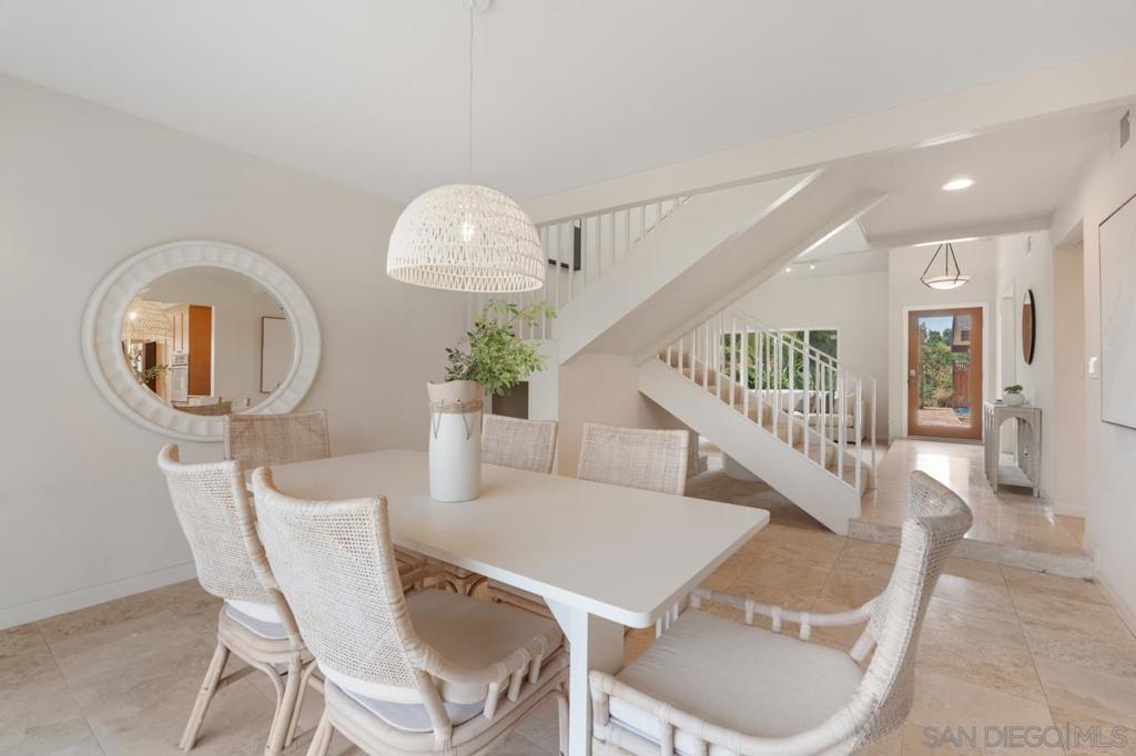 La Costa - Residential Lease