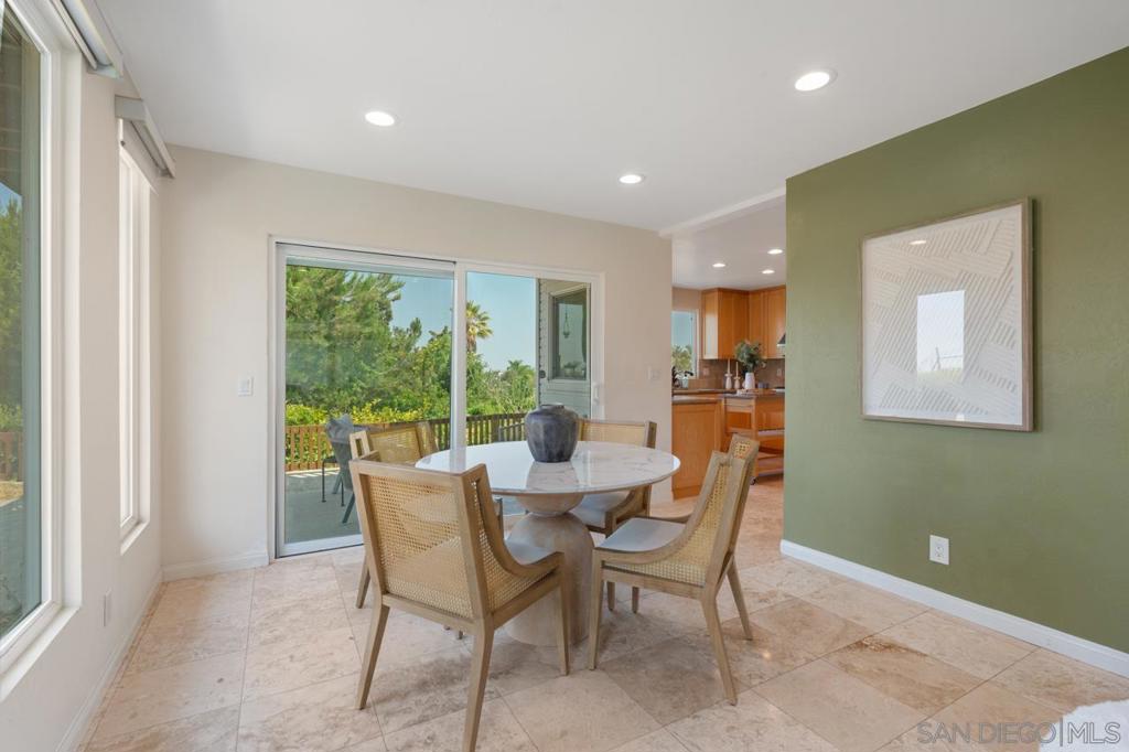 La Costa - Residential Lease