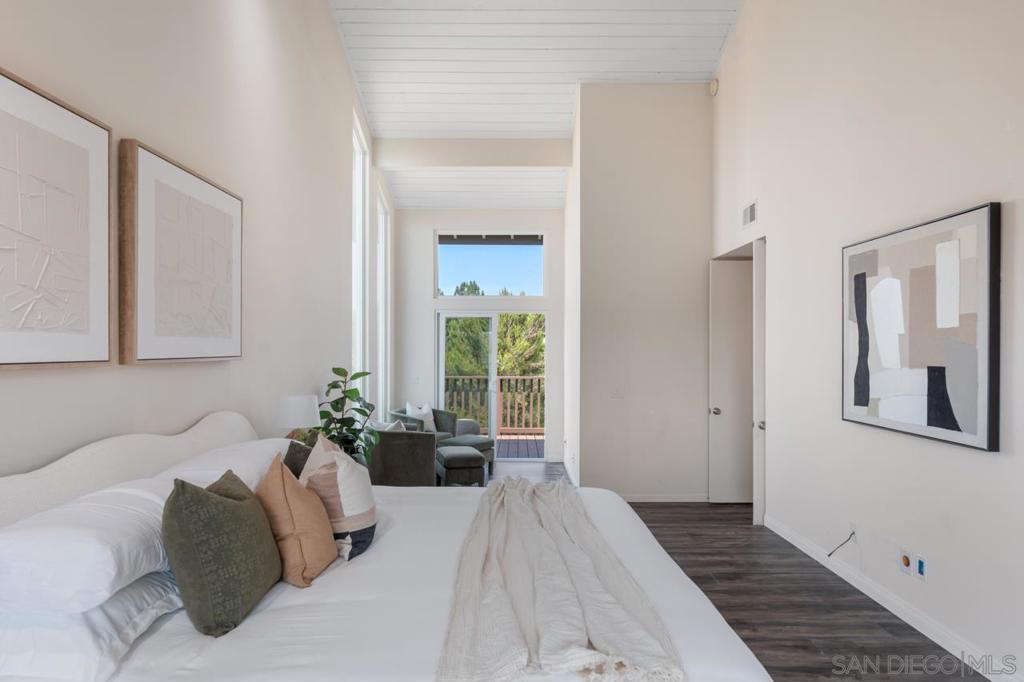 La Costa - Residential Lease