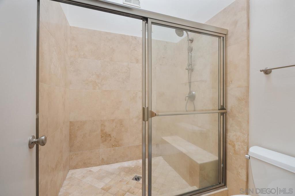 La Costa - Residential Lease