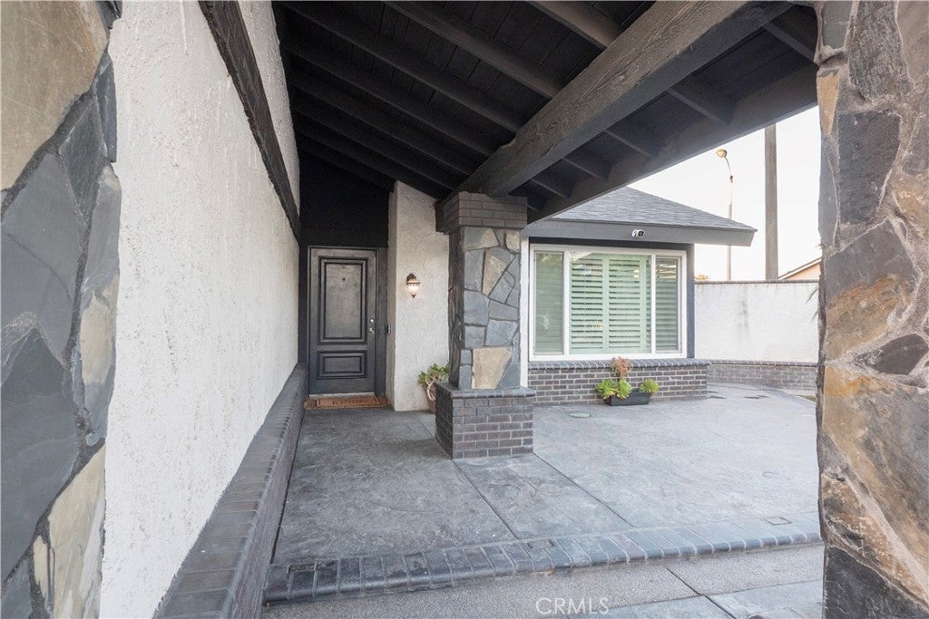 2409 Caldwell
