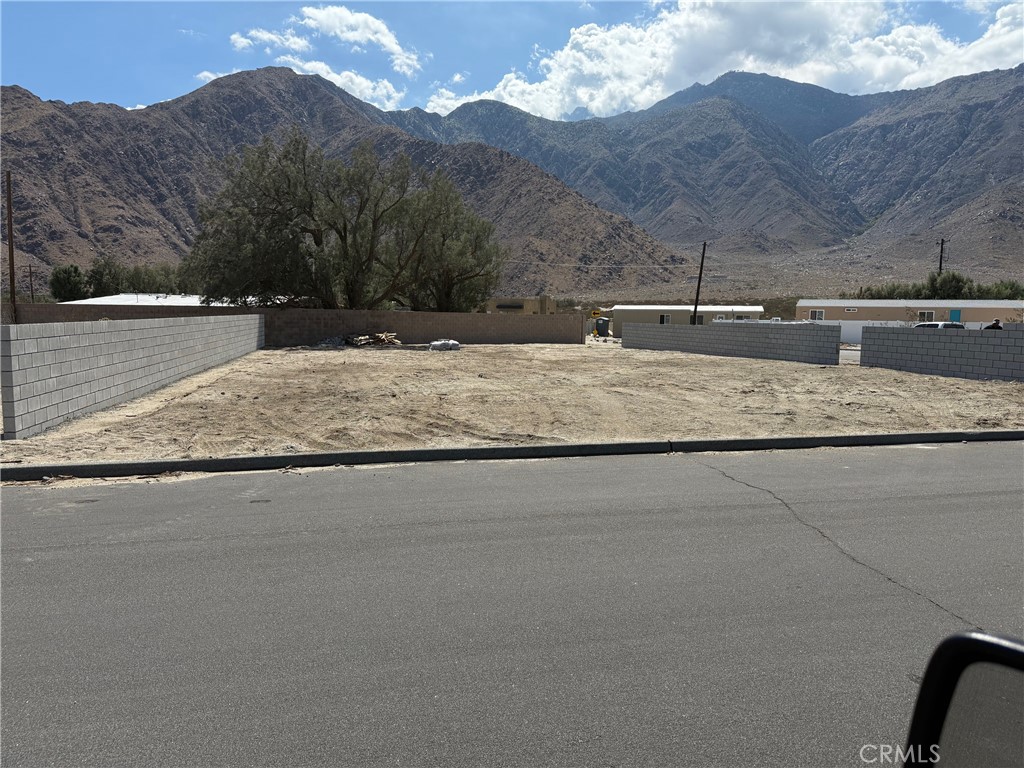 San Jacinto Cove (33126) - Land