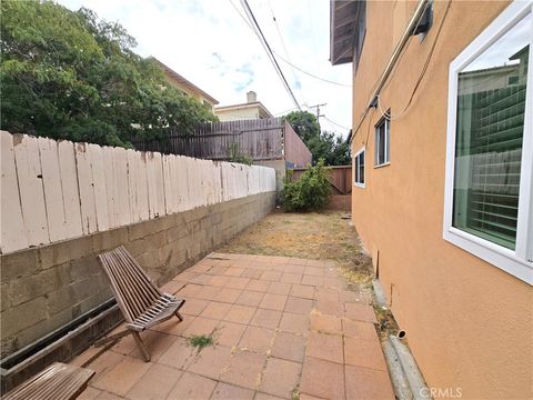 Tiny photo for 2608 Curtis Avenue #C, Redondo Beach, CA 90278 (MLS # SB25228589)
