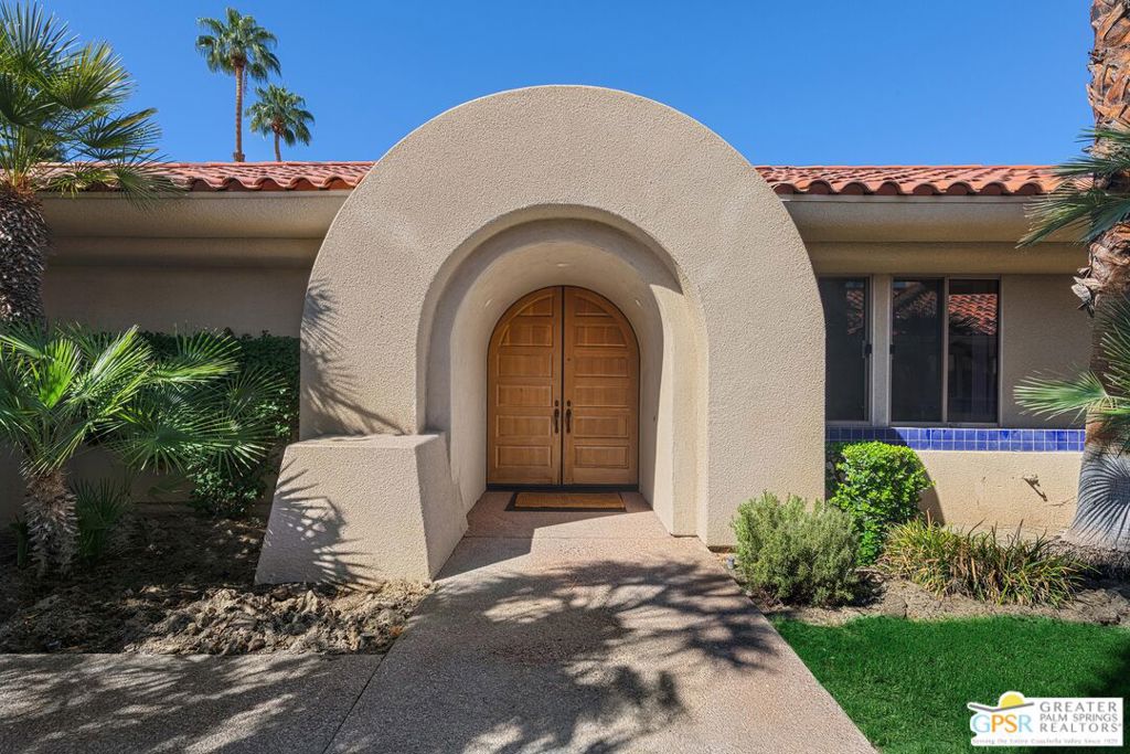 241 Kavenish Drive