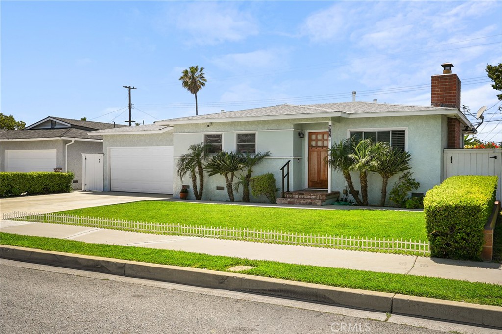 744 N Russell Drive