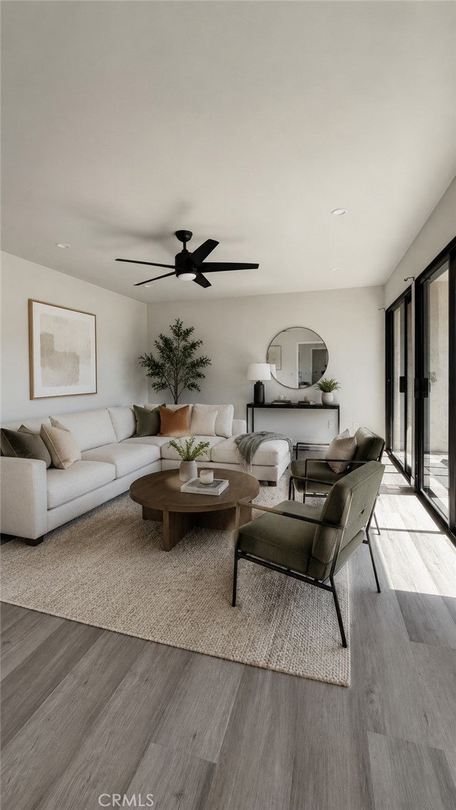 535 W 15th