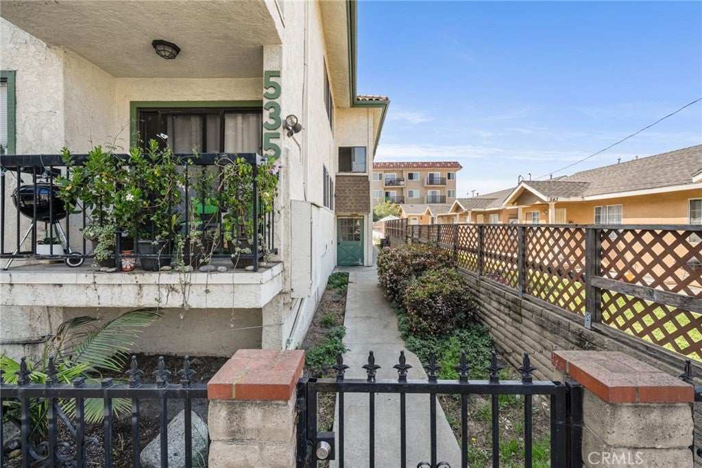 535 W 15th