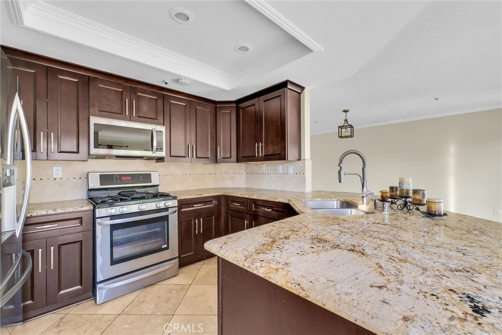 Villa Del Rio - Residential Lease