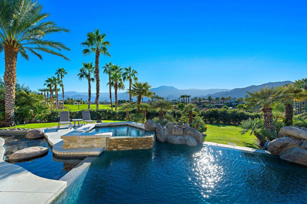 The Hideaway - Residential