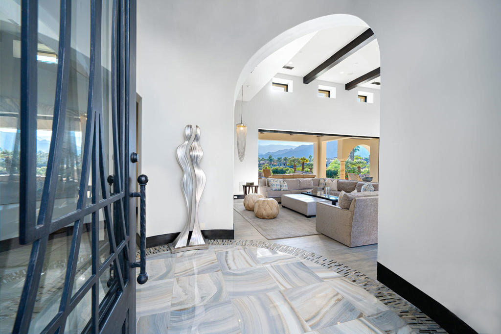 The Hideaway - Residential