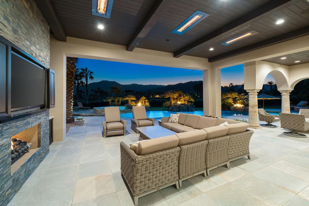 The Hideaway - Residential