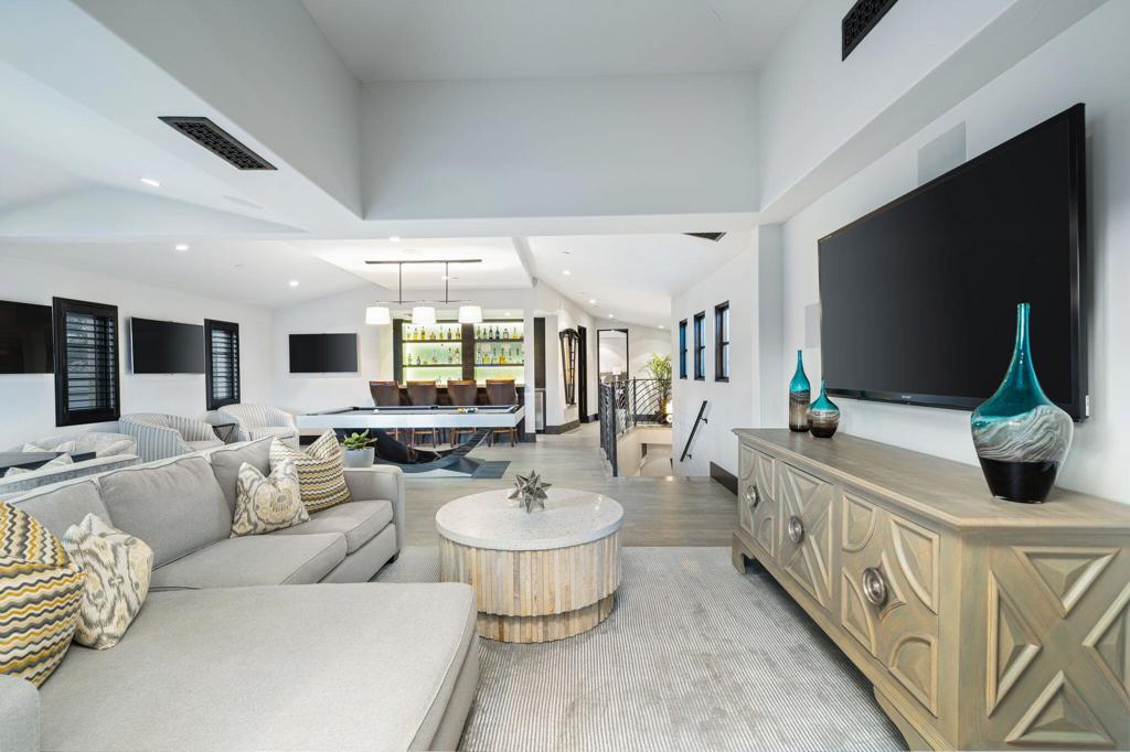 The Hideaway - Residential