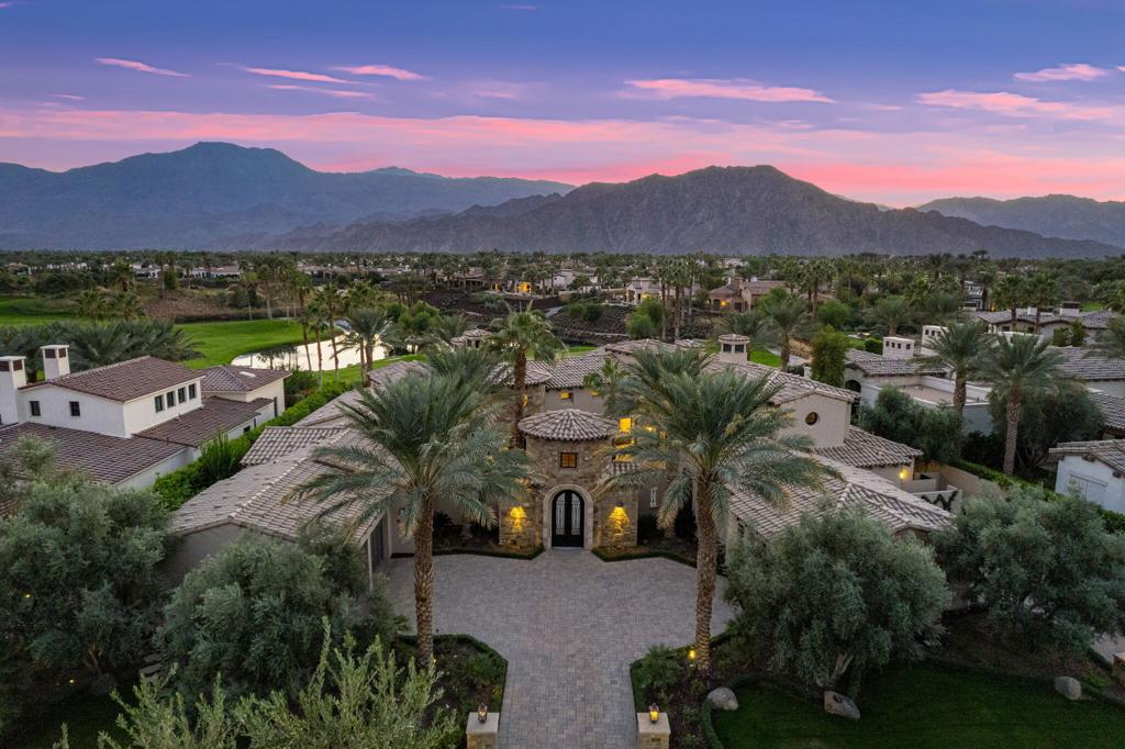 The Hideaway - Residential