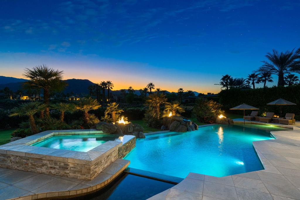 The Hideaway - Residential