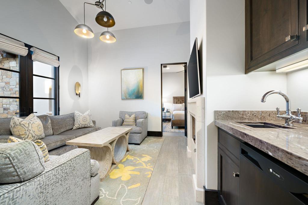 The Hideaway - Residential