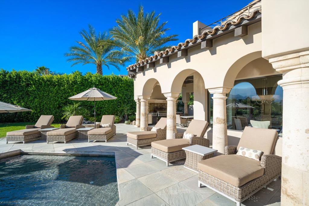 The Hideaway - Residential