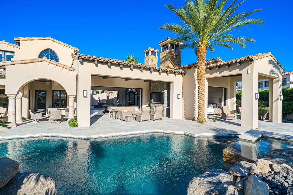 The Hideaway - Residential