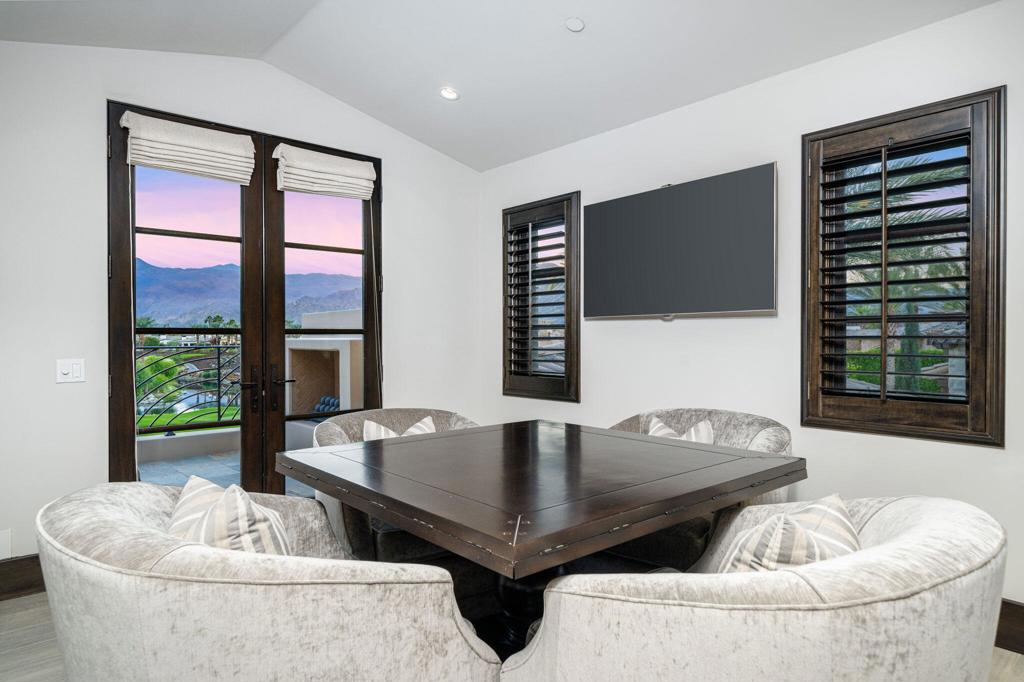 The Hideaway - Residential