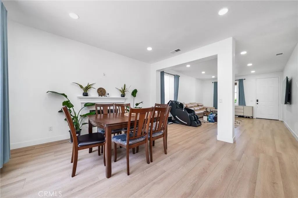 Rancho Cucamonga, California 91730, United States, 5 Bedrooms Bedrooms, ,3 BathroomsBathrooms,Residential,Active,147947