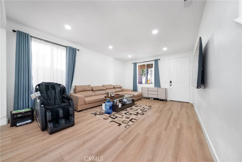 Rancho Cucamonga, California 91730, United States, 5 Bedrooms Bedrooms, ,3 BathroomsBathrooms,Residential,Active,147947