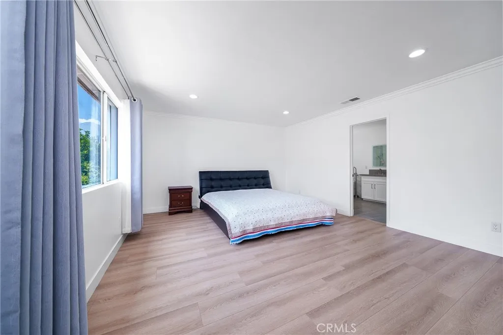 Rancho Cucamonga, California 91730, United States, 5 Bedrooms Bedrooms, ,3 BathroomsBathrooms,Residential,Active,147947