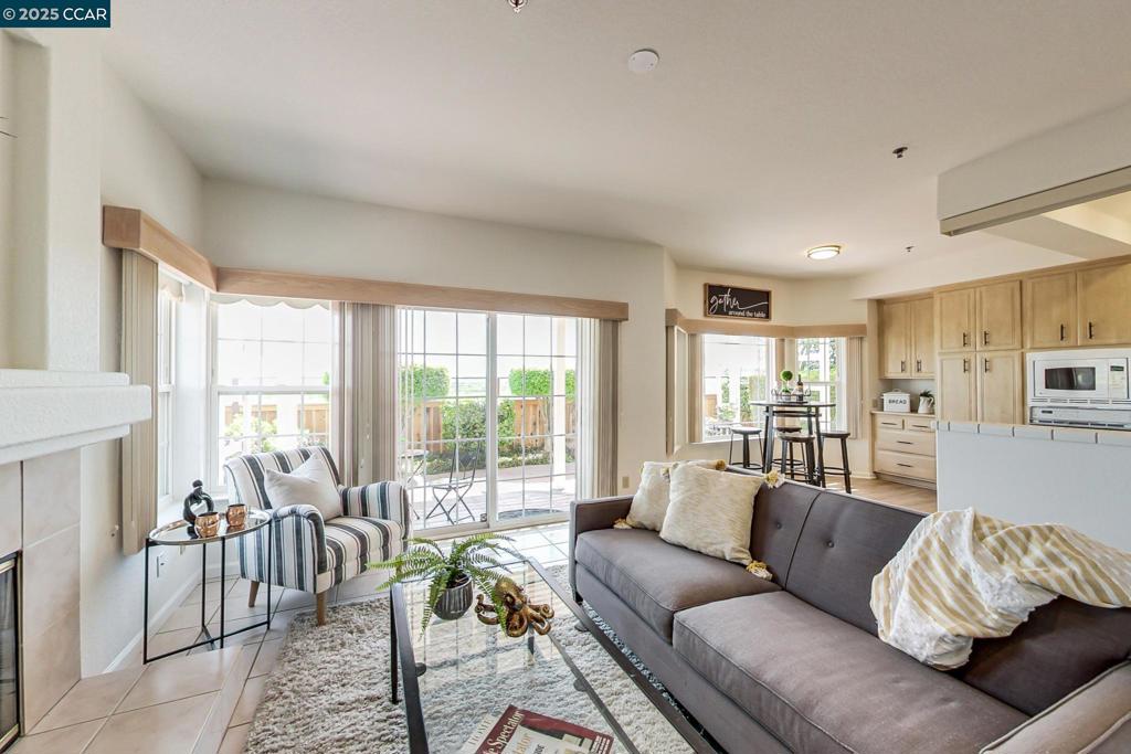 NEWPORT NORTH - Residential