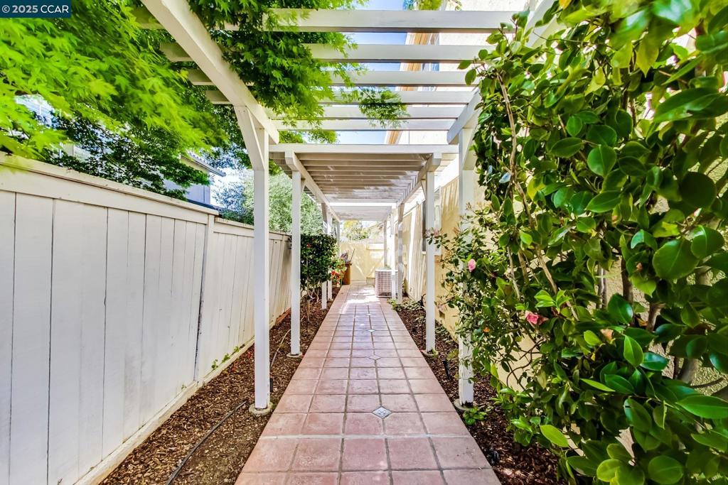 NEWPORT NORTH - Residential