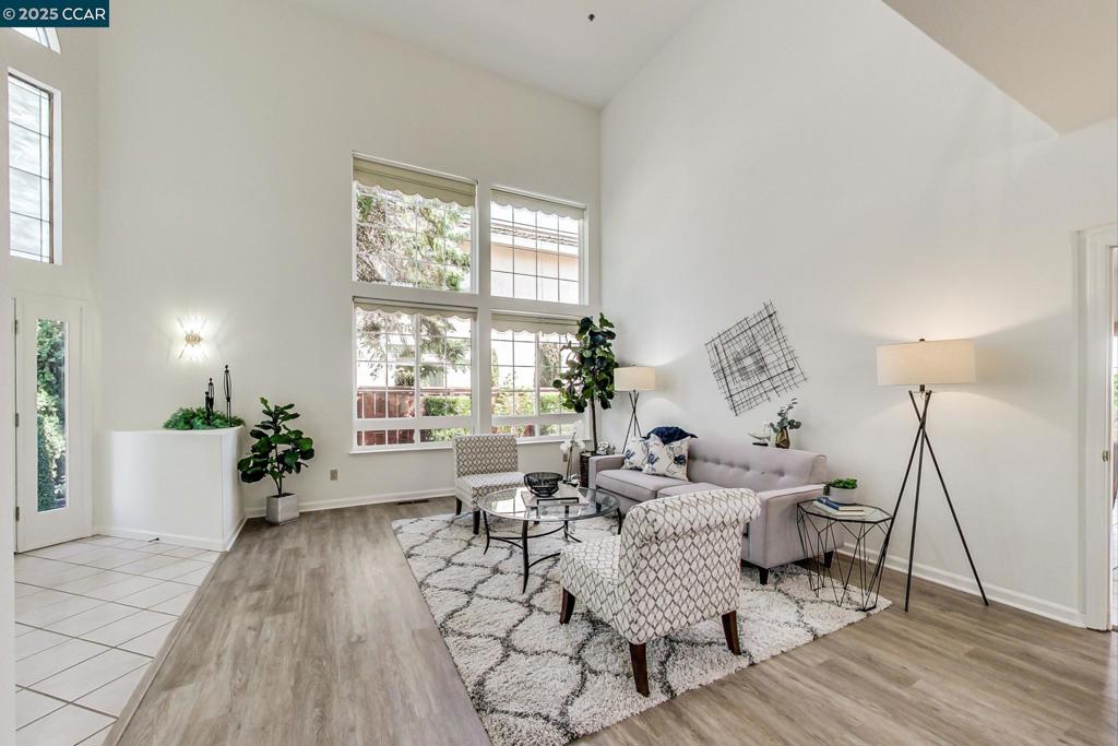 NEWPORT NORTH - Residential