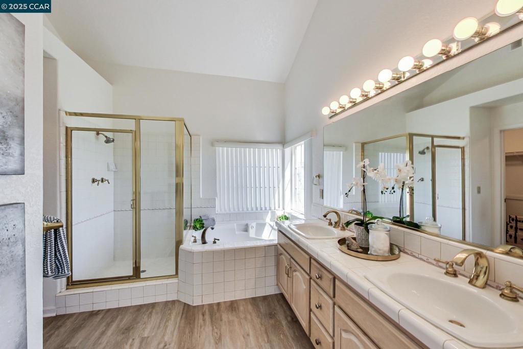 NEWPORT NORTH - Residential