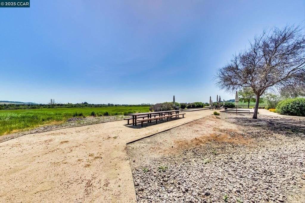 NEWPORT NORTH - Residential