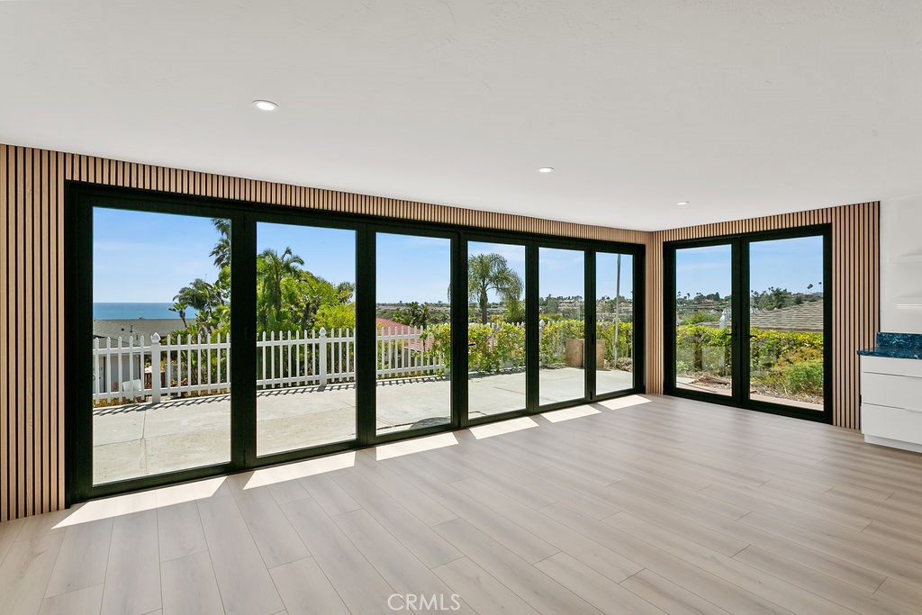 2717 Via Santo Tomas