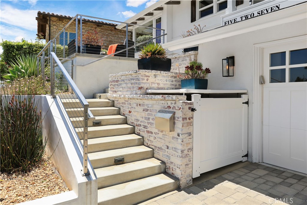 Corona Highlands (CORH) - Residential Lease