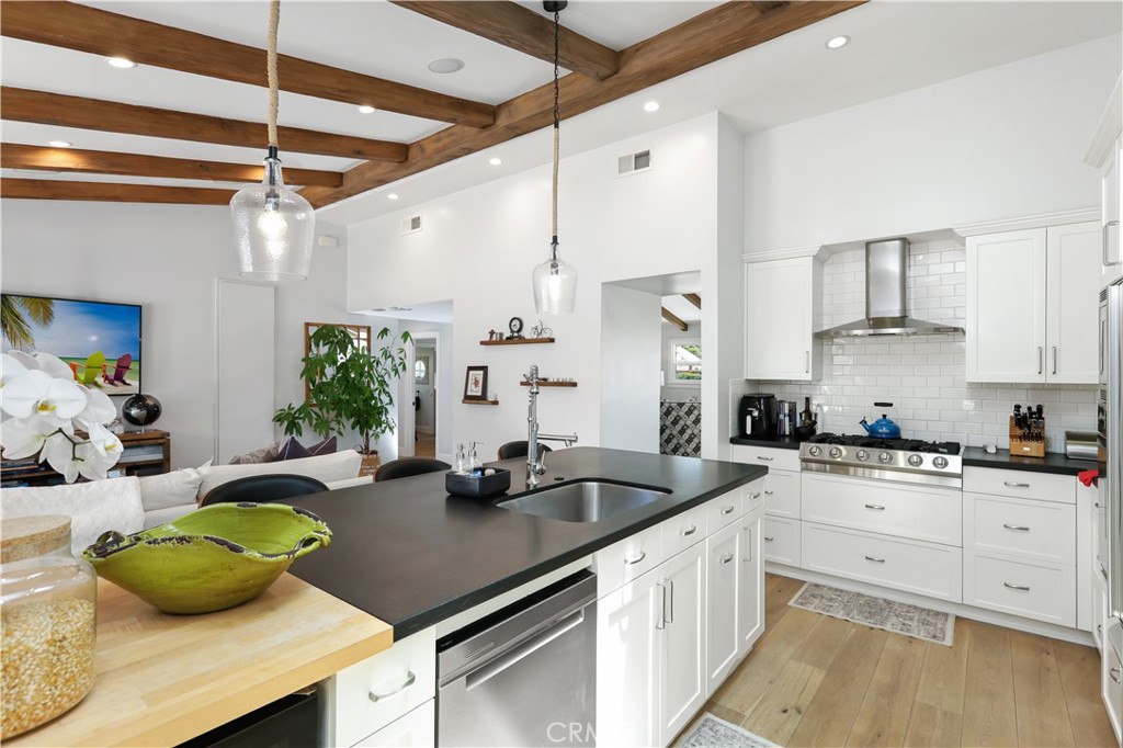 Corona Highlands (CORH) - Residential Lease