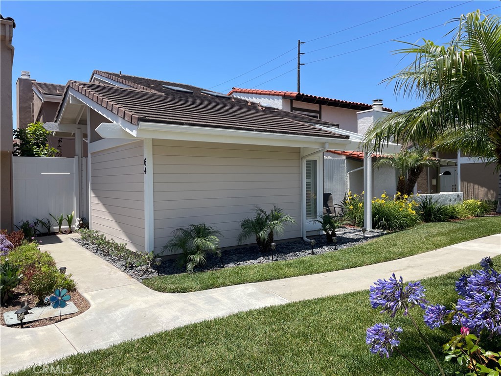64 Seacrest Court