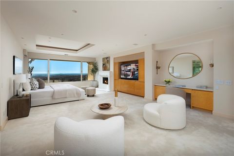 Tiny photo for 3 Seashell, Newport Coast, CA 92657 (MLS # NP25093236)