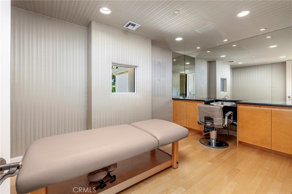Pelican Hill (NCPH) - Residential