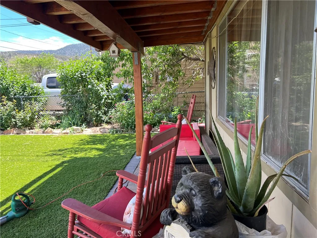 Big Bear City, California 92314, United States, 4 Bedrooms Bedrooms, ,3 BathroomsBathrooms,Residential,Pending,180748