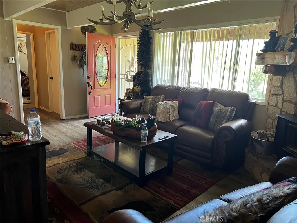 Big Bear City, California 92314, United States, 4 Bedrooms Bedrooms, ,3 BathroomsBathrooms,Residential,Pending,180748