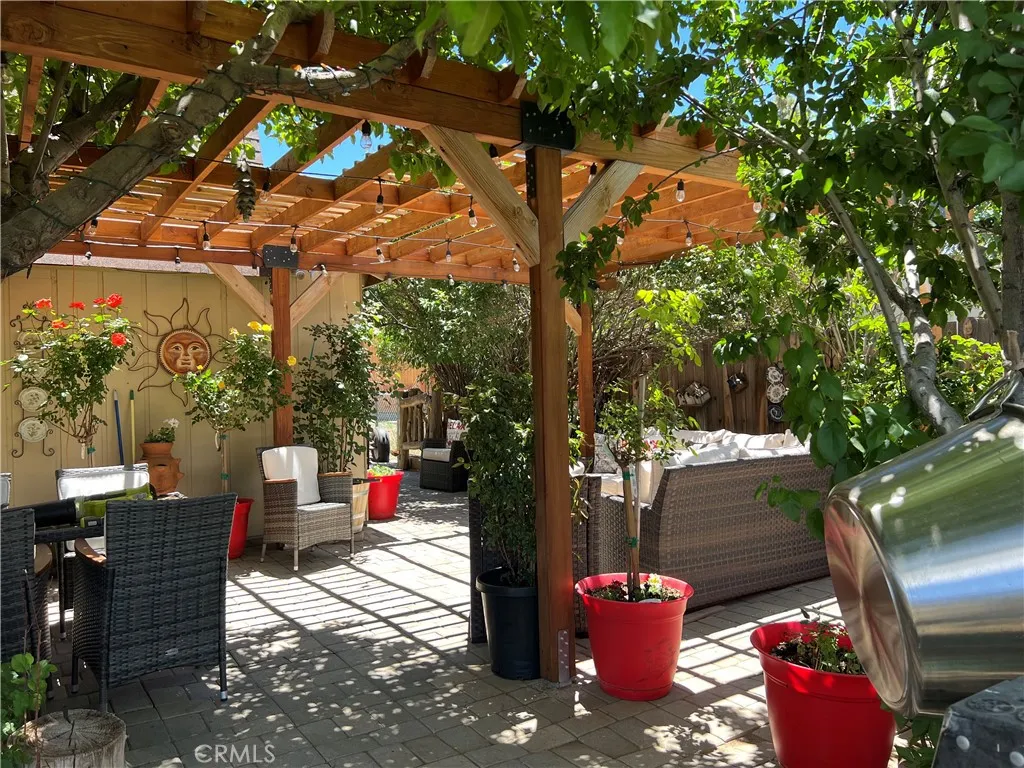 Big Bear City, California 92314, United States, 4 Bedrooms Bedrooms, ,3 BathroomsBathrooms,Residential,Pending,180748