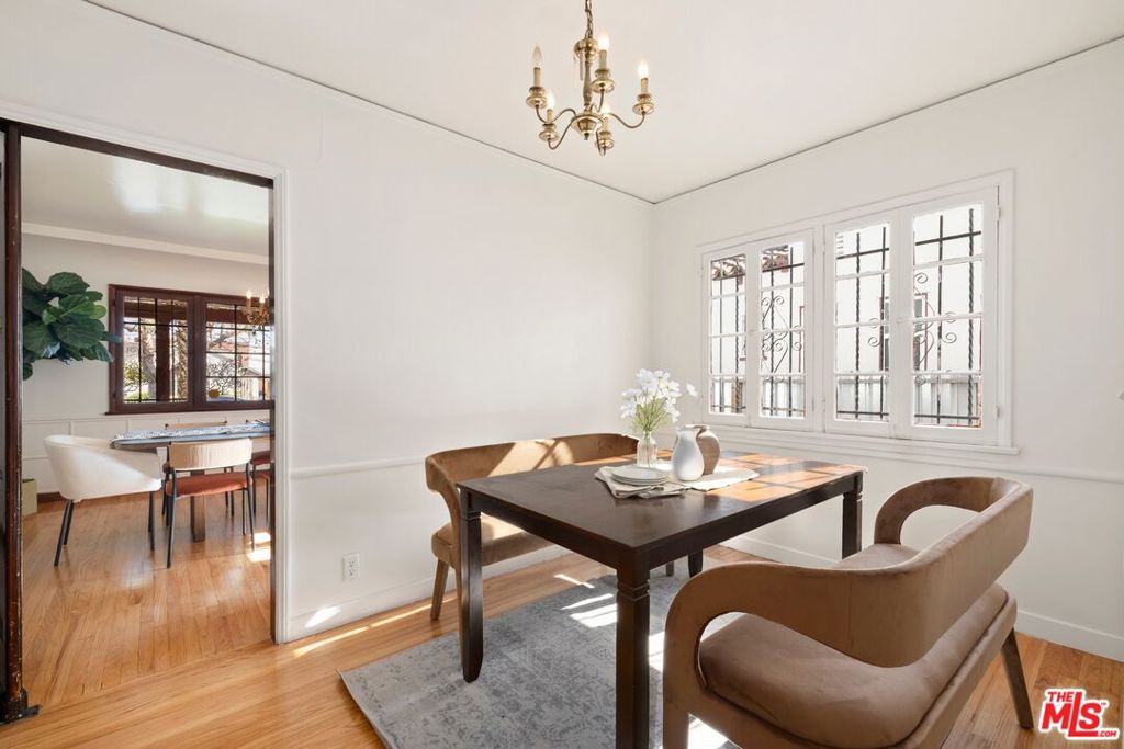 613 N Detroit Street