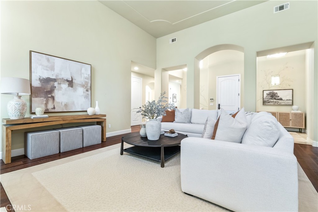 Paso Robles, California, 93446, United States, 4 Bedrooms Bedrooms, ,3 BathroomsBathrooms,Residential,Active,2006788