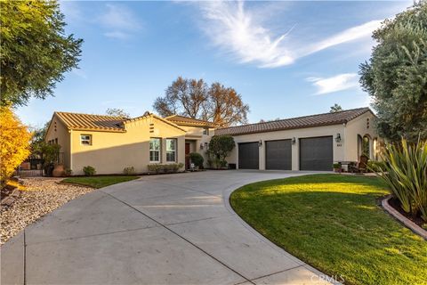 Tiny photo for 843 Hacienda Circle, Paso Robles, CA 93446 (MLS # NS25276475)