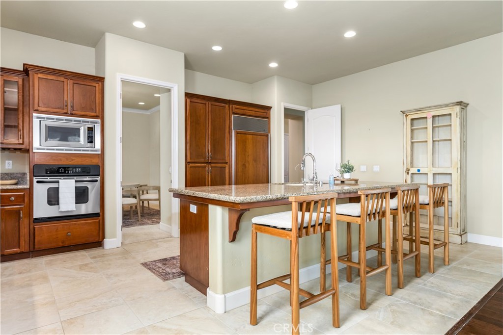 Paso Robles, California, 93446, United States, 4 Bedrooms Bedrooms, ,3 BathroomsBathrooms,Residential,Active,2006788