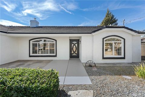 Photo of 7090 Kenyon Avenue, Hesperia, CA 92345 (MLS # SR26041473)