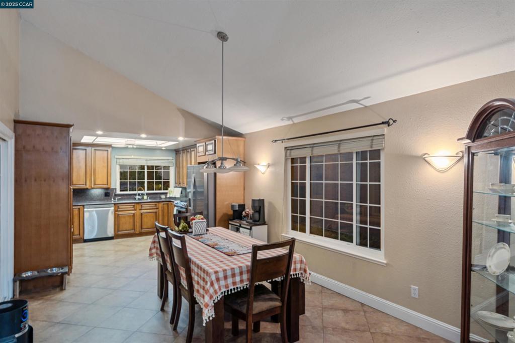 VILLAGE OAKS - Residential