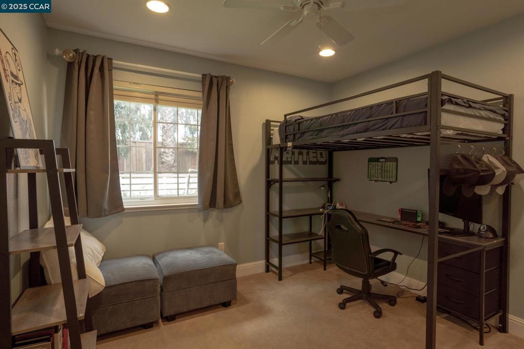 VILLAGE OAKS - Residential