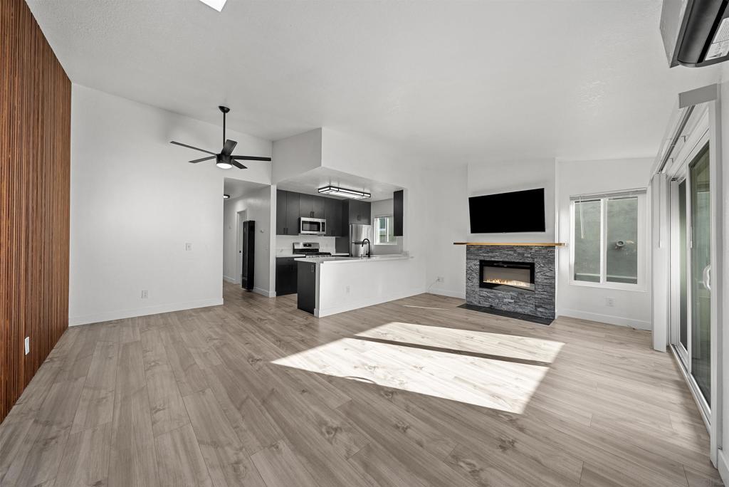 Pacific Beach - Residential Income