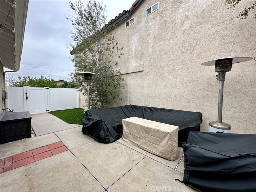 1842 Lake Street